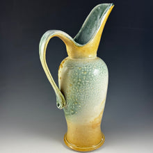 Load image into Gallery viewer, Vase
