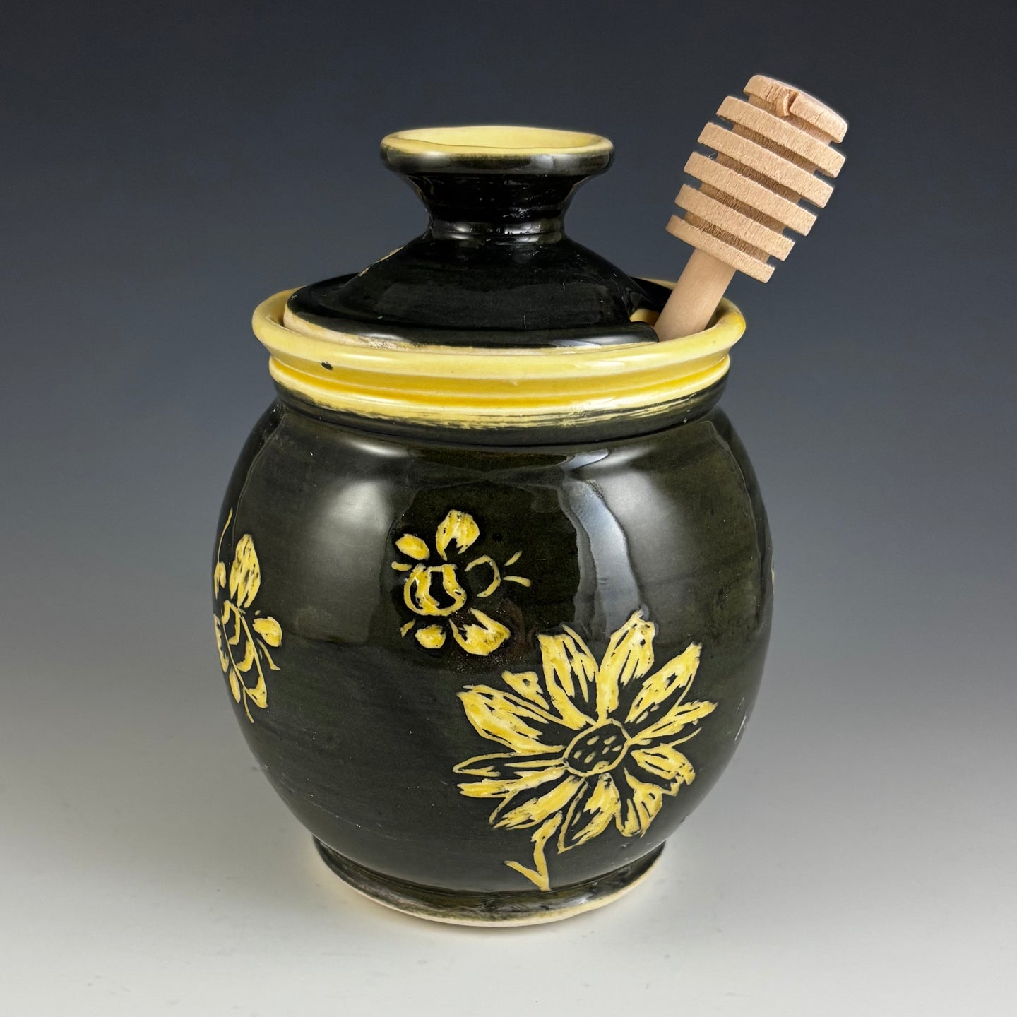 Honey Pot - Bees & Blooms